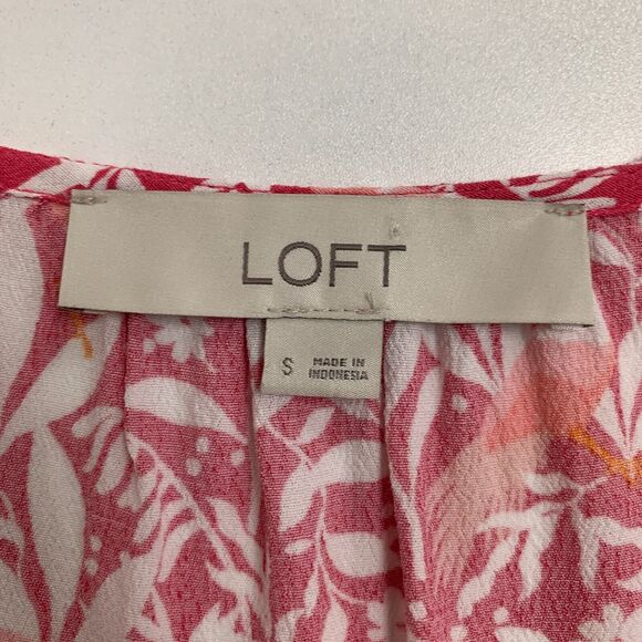 Ann Taylor Loft Floral Blouse Womens S Small Short Sleeve Rayon V Neck Shirt - Picture 7 of 11